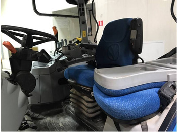 Trattore New Holland T7.250: foto 4