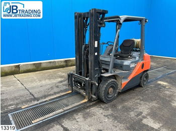 Carrello elevatore a gas TOYOTA FGF 25