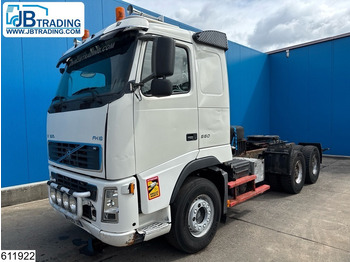 Trattore stradale VOLVO FH16 550