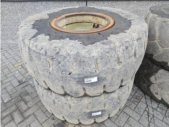 Cerchi e pneumatici per Macchina da cantiere Terex TL260S-20.5R25-Tire/Reifen/Band: foto 3