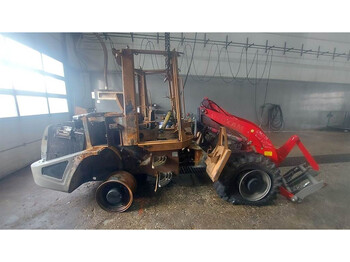 Pala gommata YANMAR