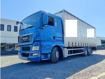 Camion centinato MAN TGS 26.400