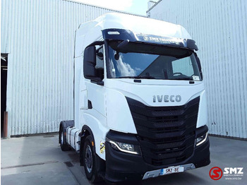 Trattore stradale IVECO S-WAY