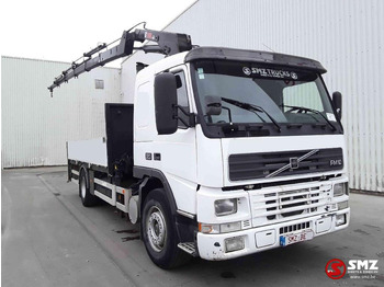 Autocarro con pianale/ Cassone fisso VOLVO FM10