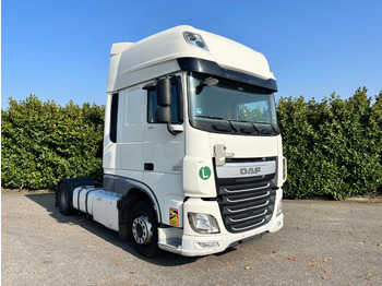 Trattore stradale DAF XF 460