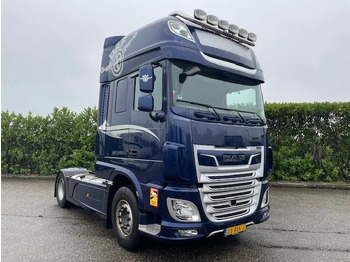 Trattore stradale DAF XF 480