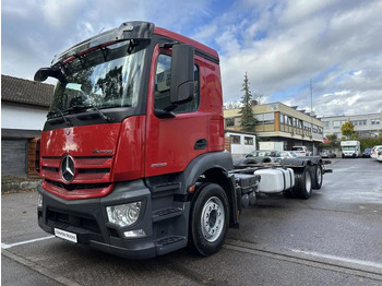 Autocarro telaio MERCEDES-BENZ