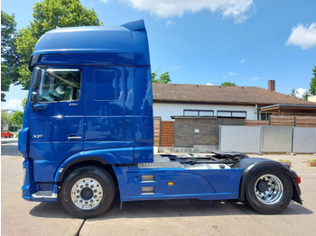 Trattore stradale DAF XF 106 530