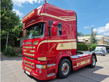 Trattore stradale SCANIA R 520