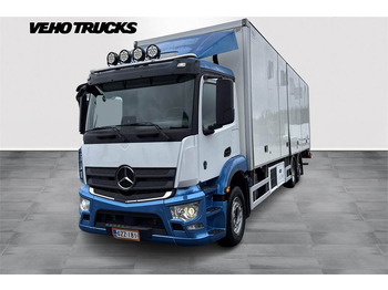 Autocarro furgonato MERCEDES-BENZ