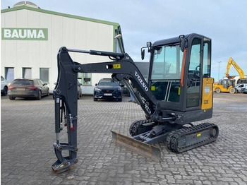 Miniescavatore VOLVO EC20E
