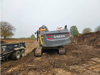 Escavatore cingolato Volvo EC 250 E NL MIETE / RENTAL (12001053): foto 5