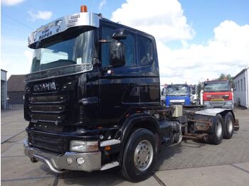 Trattore stradale SCANIA R 620