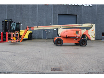 Piattaforma articolata JLG