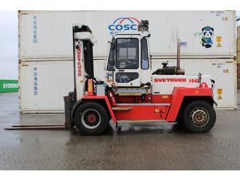 Carrello elevatore diesel SVETRUCK