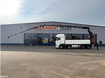 Camion con gru DAF XF 510