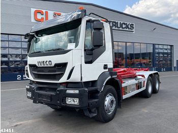 Autocarro scarrabile Iveco AD260T 6x4 Euro 6 AJK 20 haakarmsysteem: foto 2