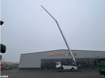 Camion con gru MAN TGM 15.290