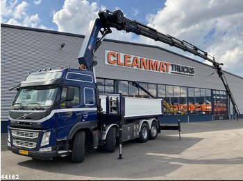 Camion con gru VOLVO FM 500
