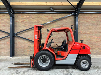 Carrello elevatore fuoristrada MANITOU