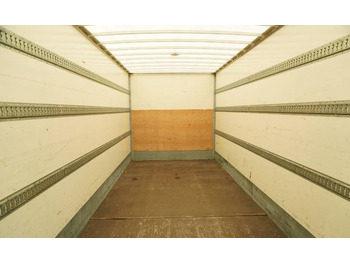 Autocarro furgonato RENAULT D12 E6 / Container 18 pallets / tail lift: foto 5