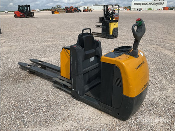 Transpallet 2009 Jungheinrich ECE225 Electric Pallet Jack: foto 4