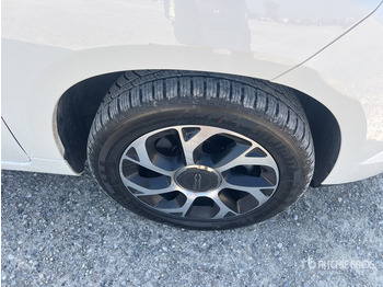 Autovettura 2019 Fiat 500L Autovettura: foto 5