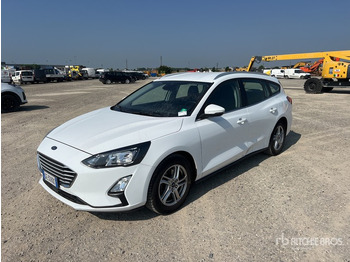 Autovettura FORD