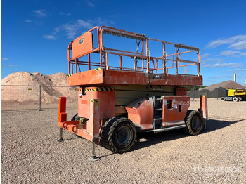 Piattaforma a pantografo JLG
