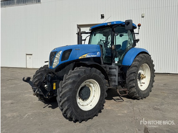 Trattore NEW HOLLAND T7050