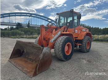 Pala gommata DOOSAN DL200