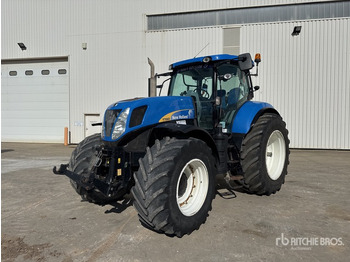 Trattore NEW HOLLAND T7000