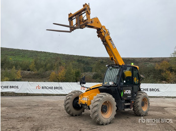 Sollevatore telescopico JCB