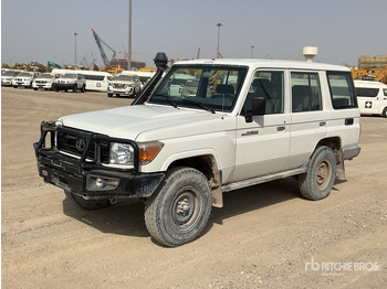 SUV/ Fuoristrada TOYOTA Land Cruiser