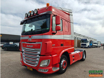 Trattore stradale DAF XF 460