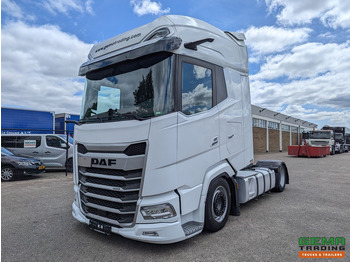 Trattore stradale DAF XG+