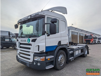 Trattore stradale SCANIA P 360