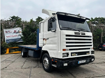 Autocarro con pianale/ Cassone fisso SCANIA P113