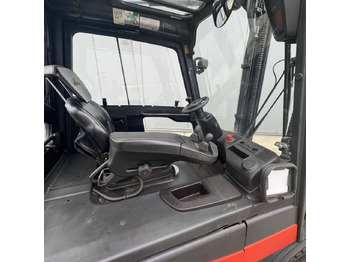 Carrello elevatore elettrico Linde E30/600 HL (387): foto 4 Carrello elevatore elettrico Linde E30/600 HL (387): foto 4