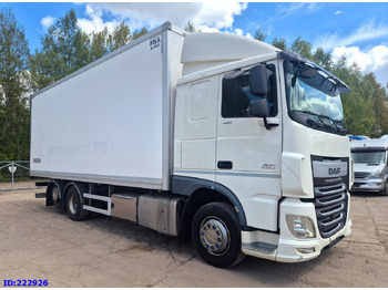 Autocarro cella isotermica DAF XF 106 440