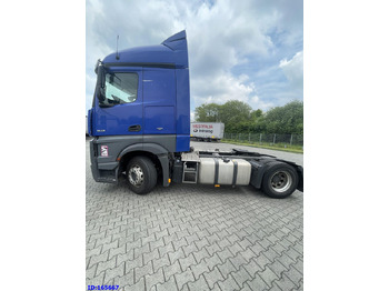 Trattore stradale MERCEDES-BENZ Actros 1843