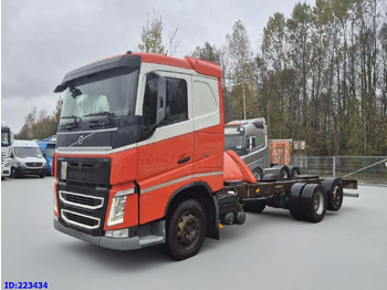 Autocarro telaio VOLVO FH13 500