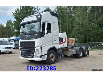 Autocarro telaio VOLVO FH13 540