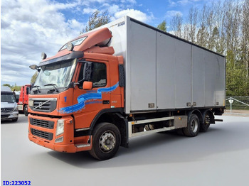 Autocarro furgonato VOLVO FM11
