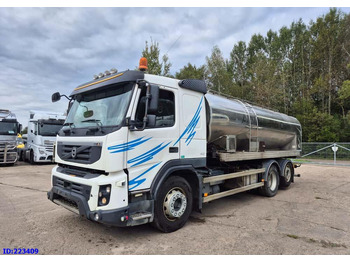Camion cisterna VOLVO FMX