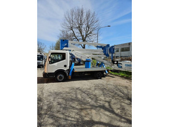 Piattaforma autocarrata SOCAGE