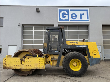 Rullo compattatore/ Rullo compressore BOMAG