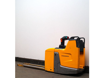 Transpallet Jungheinrich ERE225: foto 2 Transpallet Jungheinrich ERE225: foto 2