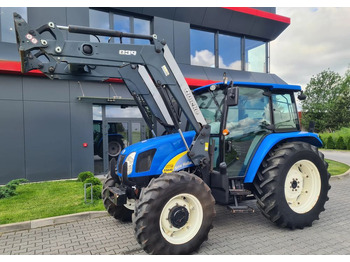 Trattore NEW HOLLAND T5000
