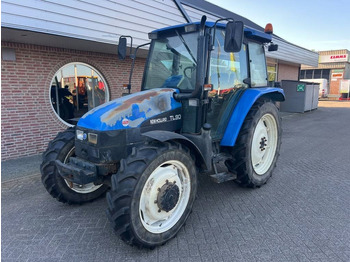 Trattore NEW HOLLAND TL90